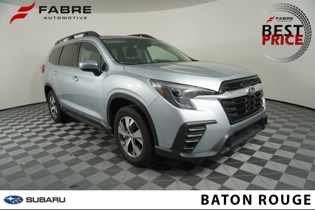 2024 Subaru Ascent Premium's photo