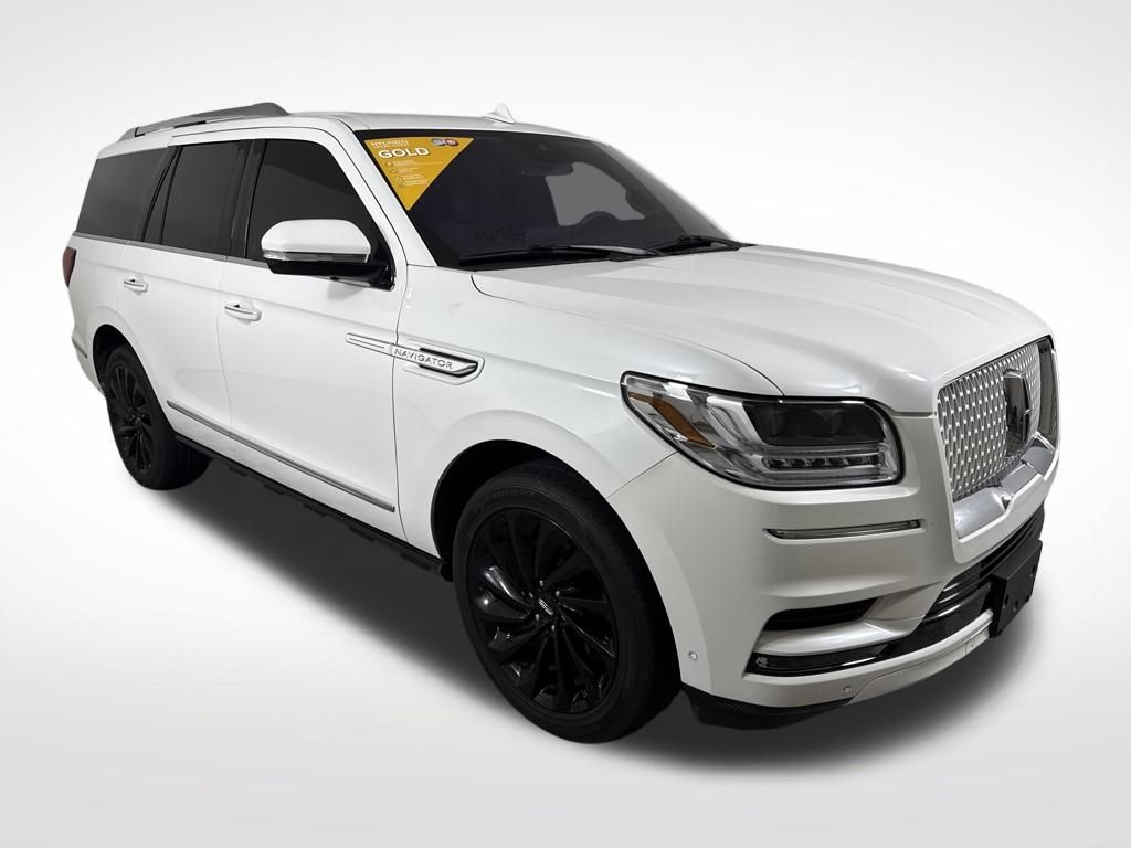 2020 Lincoln Navigator Reserve's photo
