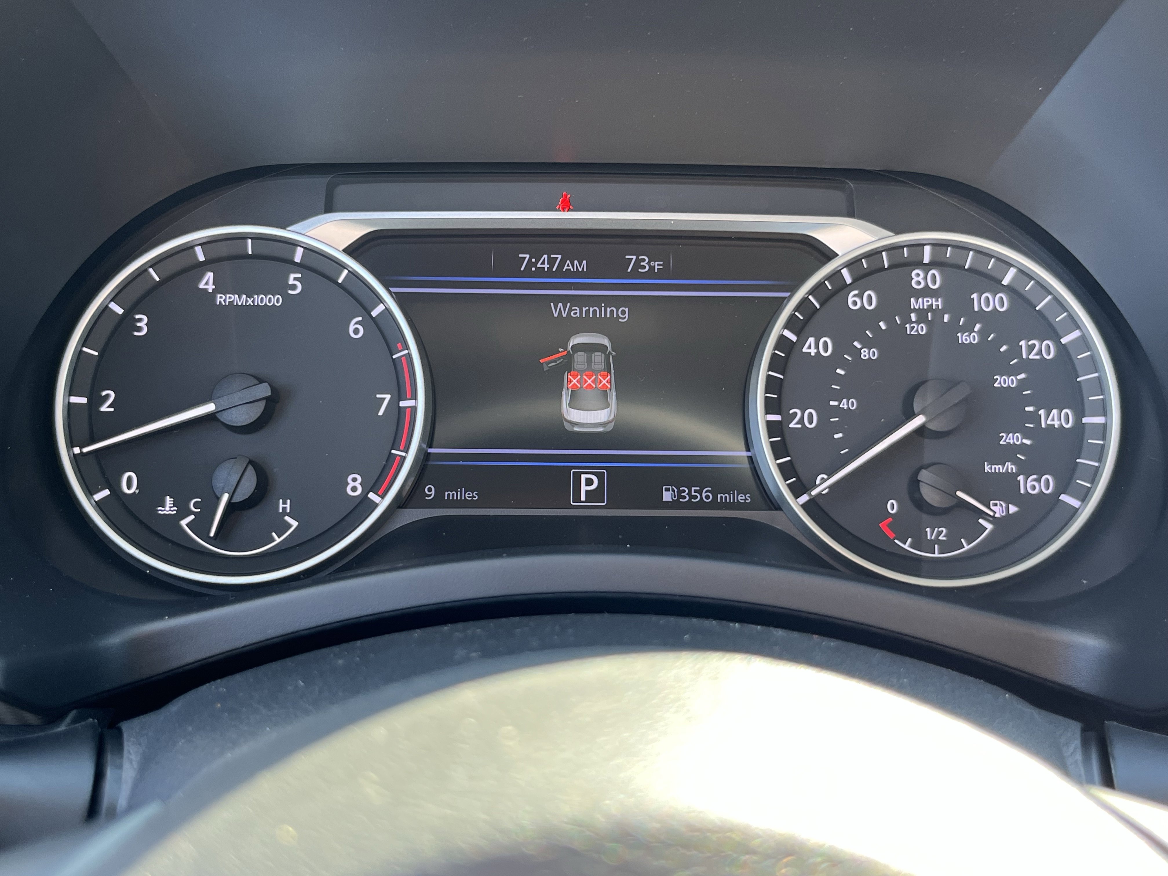 2025 Nissan Sentra SV photo 2