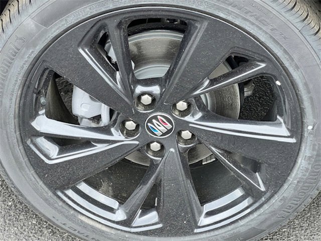 2025 Buick Envision Sport Touring photo 11