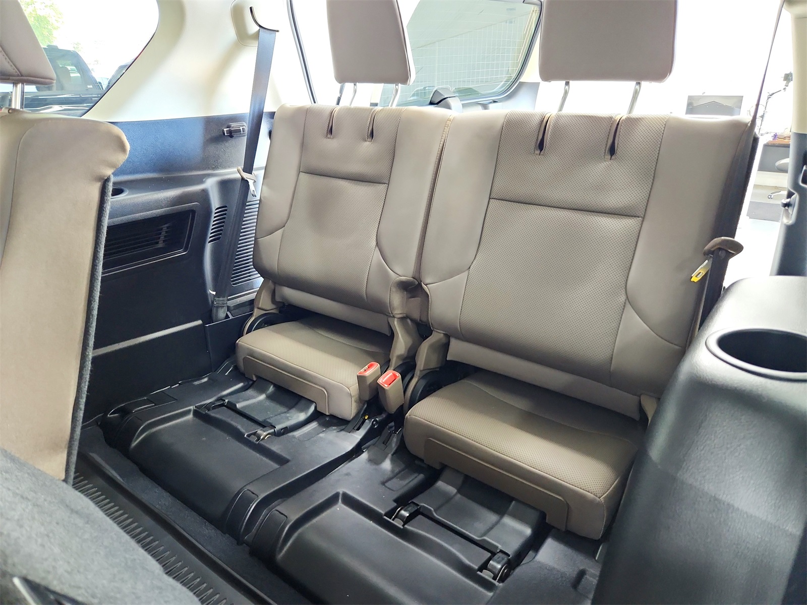 2022 Lexus GX 460 photo 33