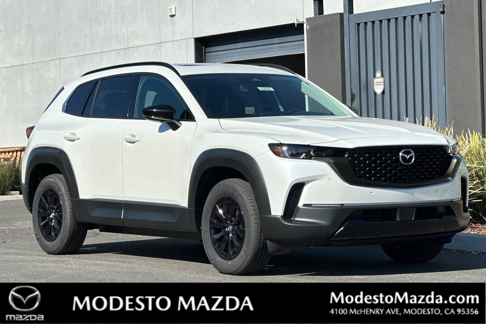 2026 Mazda CX-50 Premium's photo