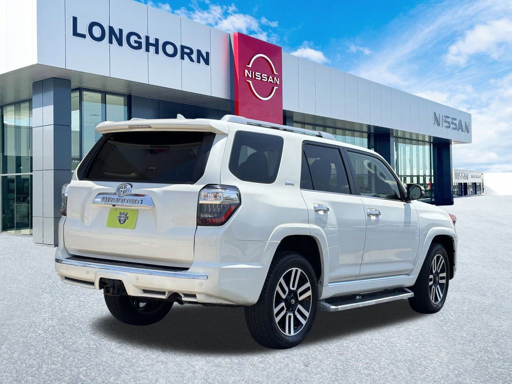 2018 Toyota 4Runner Limited photo 3