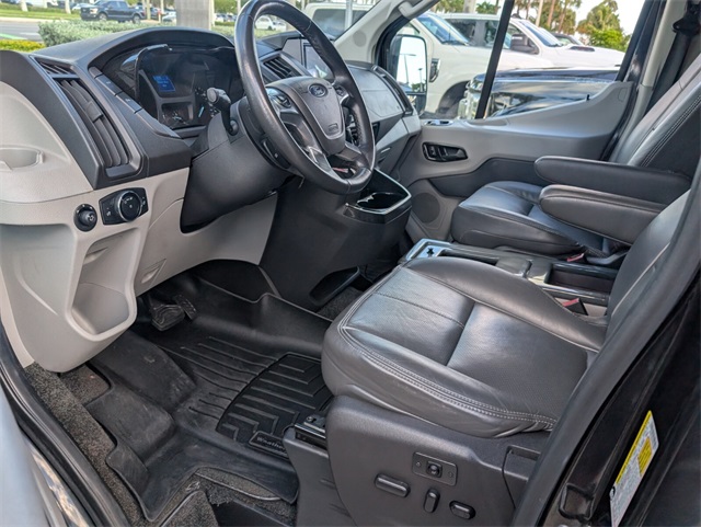 2015 Ford Transit photo 4