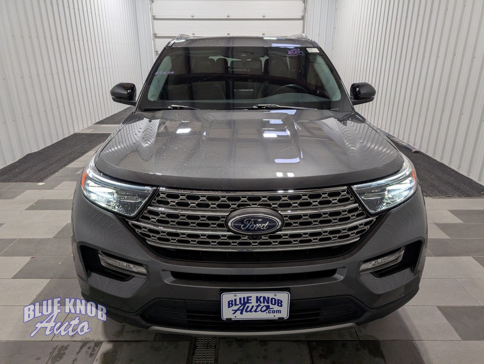 2023 Ford Explorer Limited photo 4