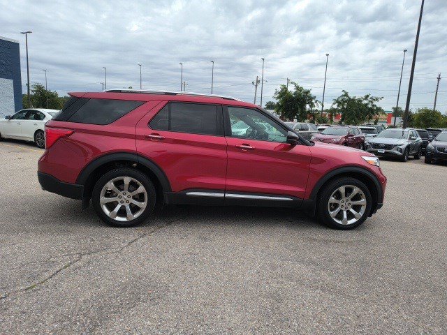 2020 Ford Explorer Platinum photo 6