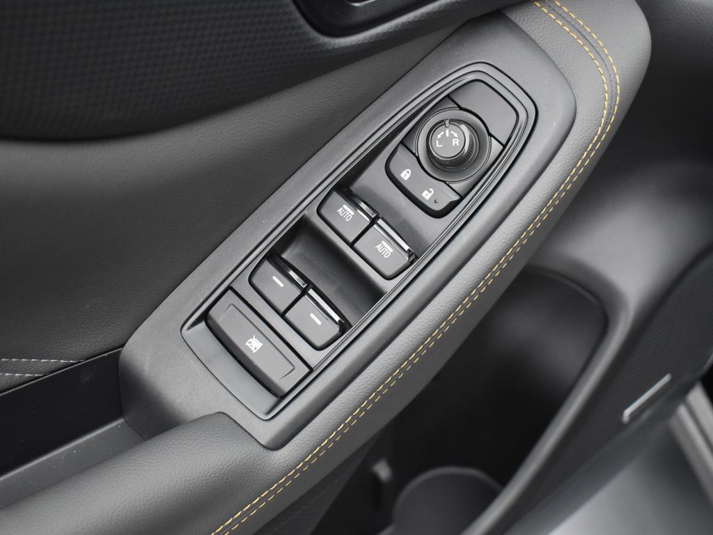 2025 Subaru Forester Wilderness photo 5