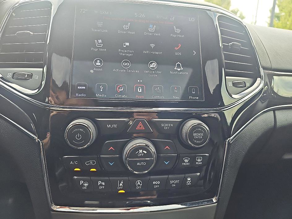 2019 Jeep Grand Cherokee Overland photo 16