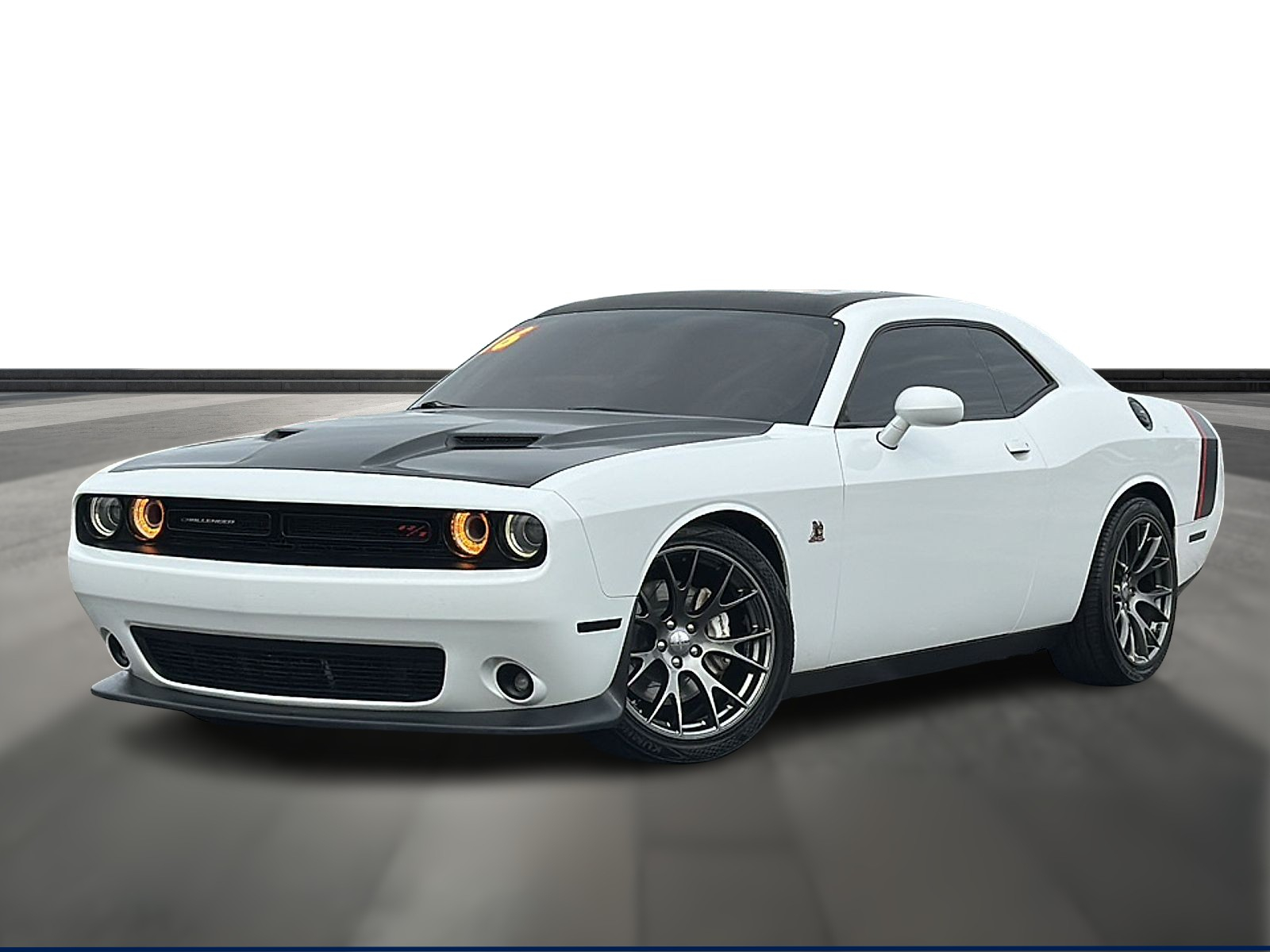 2016 Dodge Challenger Scat Pack's photo