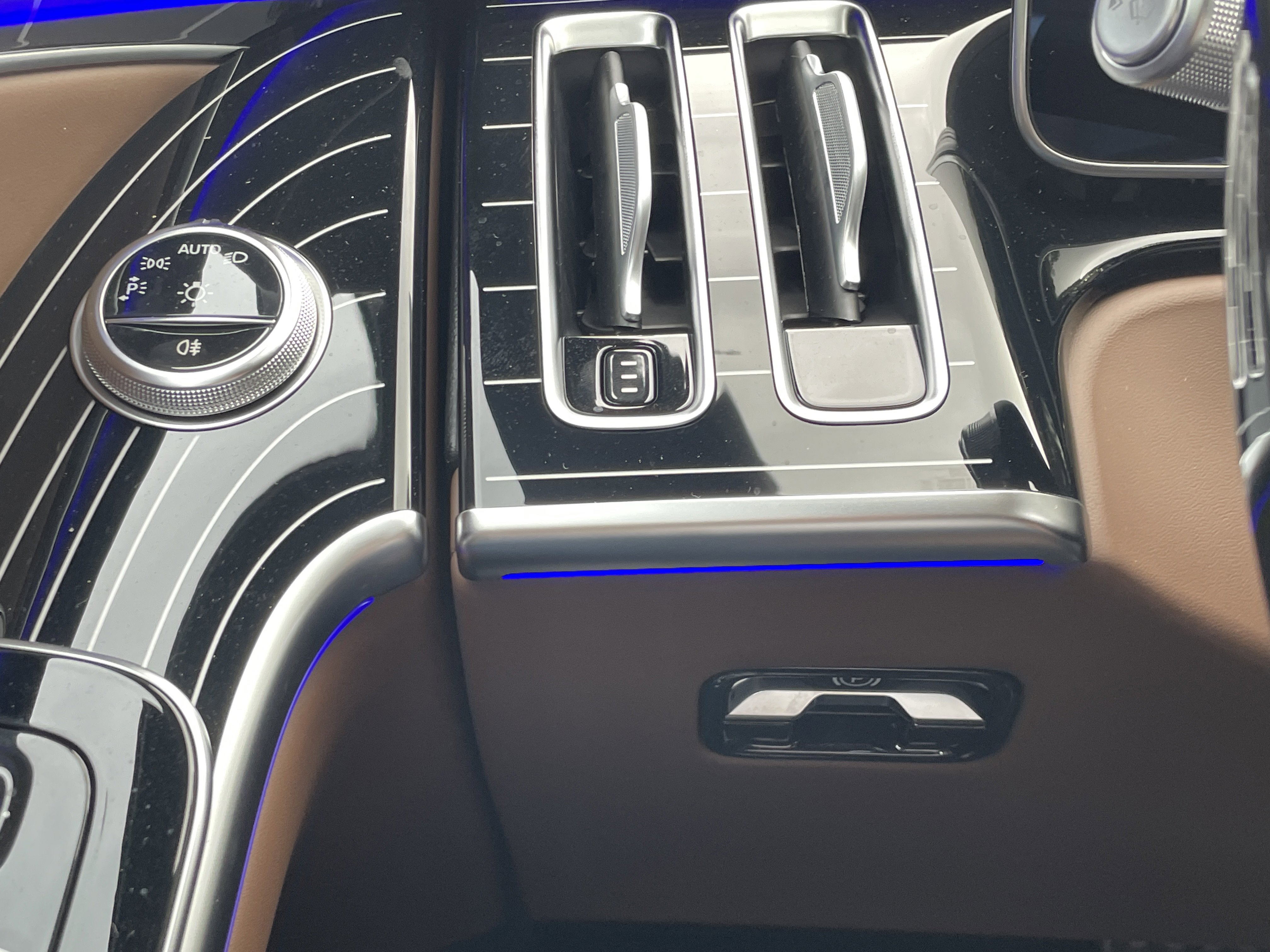 2026 Mercedes Benz S 580 4MATIC photo 3