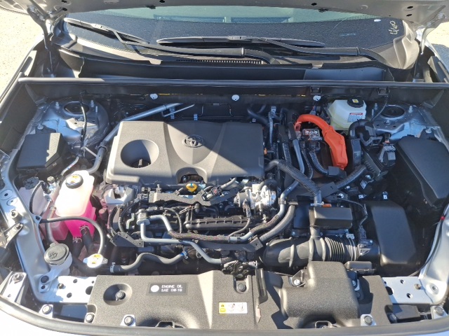 2025 Toyota RAV4 Hybrid XLE photo 26
