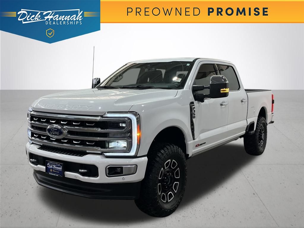 2023 Ford F-350 Super Duty Platinum's photo