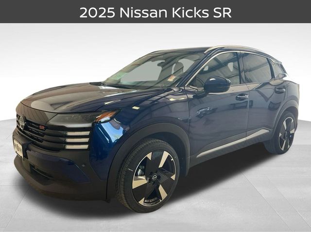2025 Nissan Kicks SR AWD's photo