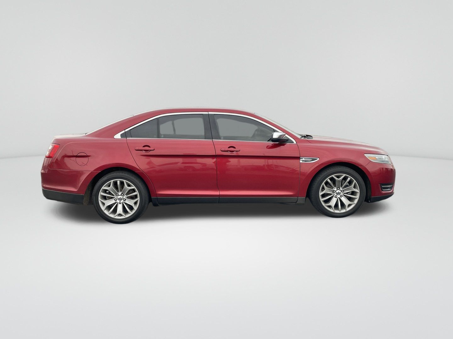 Used 2013 Ford Taurus Limited with VIN 1FAHP2F85DG233141 for sale in Union Gap, WA