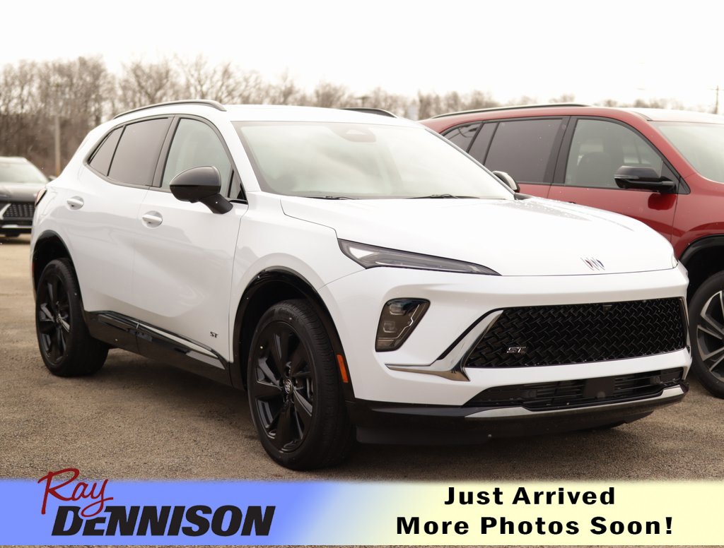 2026 Buick Envision Sport Touring's photo