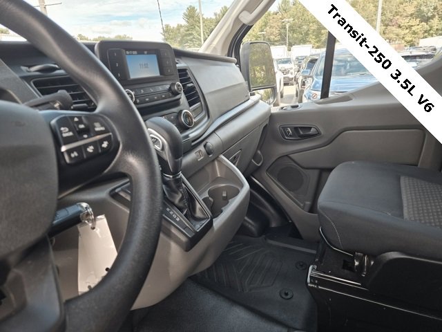 2024 Ford Transit Cargo Van photo 11