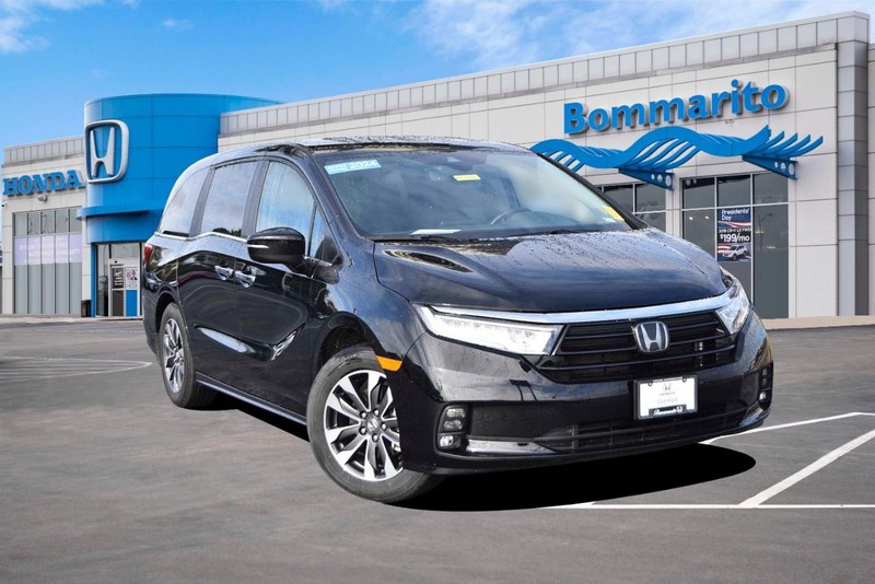 2024 Honda Odyssey EX-L's photo
