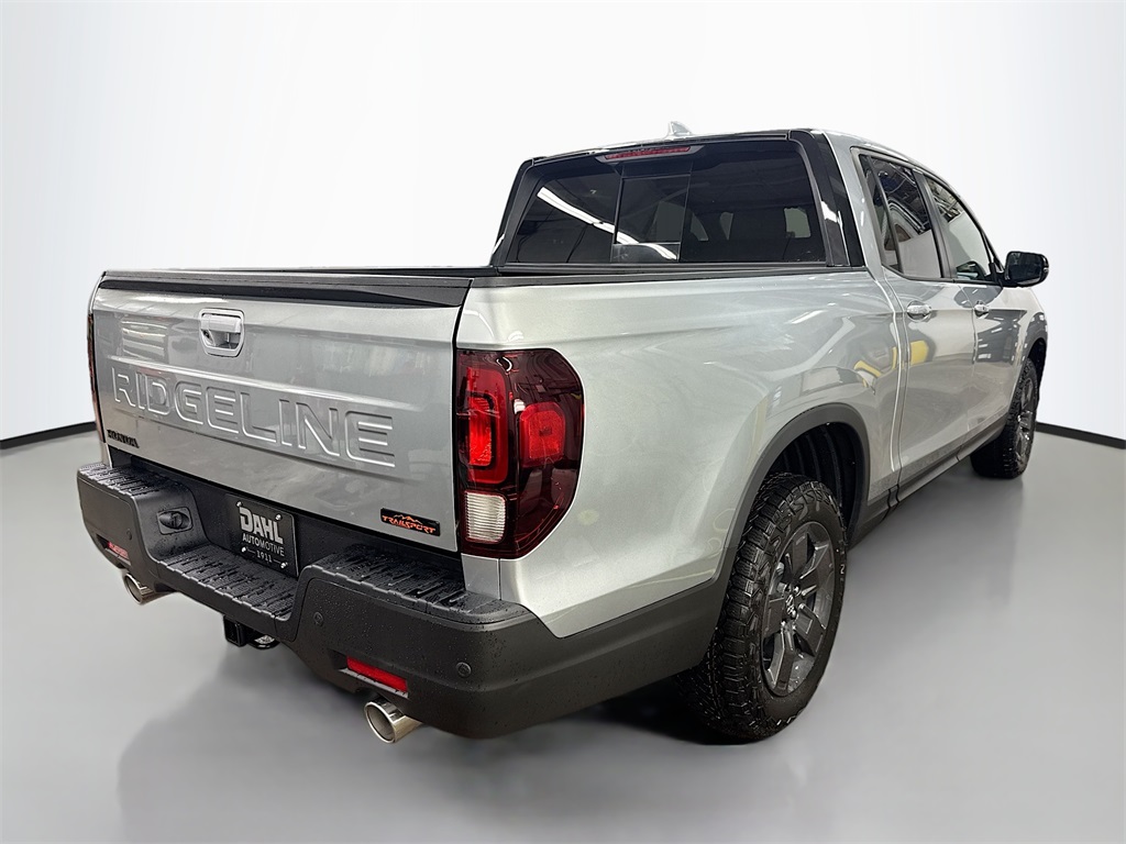 2026 Honda Ridgeline TrailSport photo 3