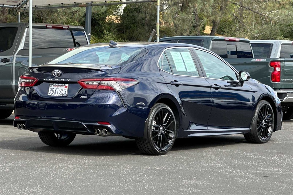 2022 Toyota Camry XSE photo 3