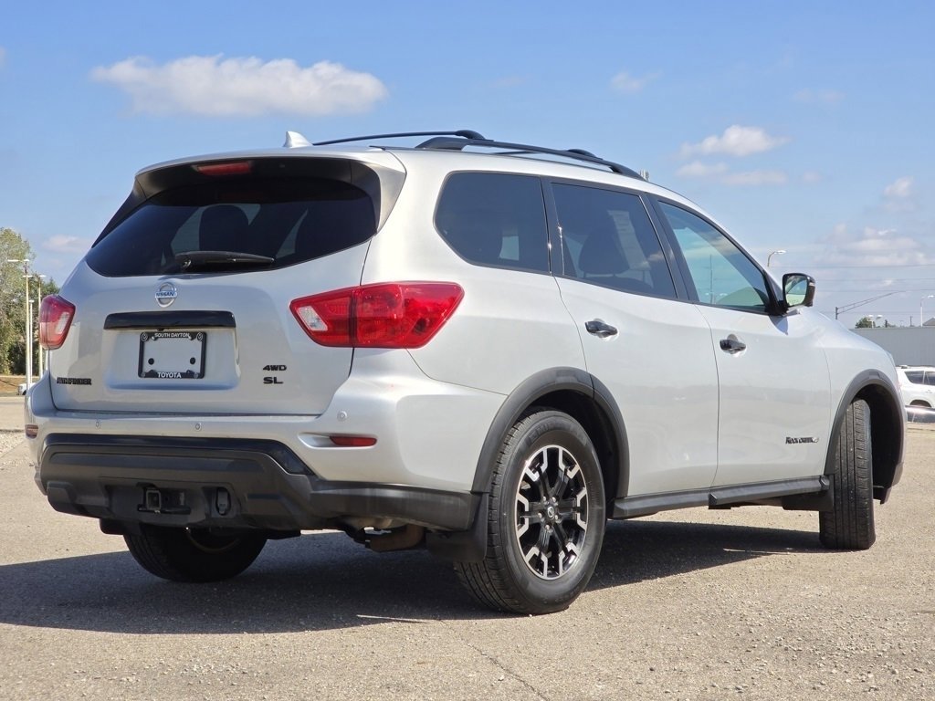 2020 Nissan Pathfinder SL photo 8