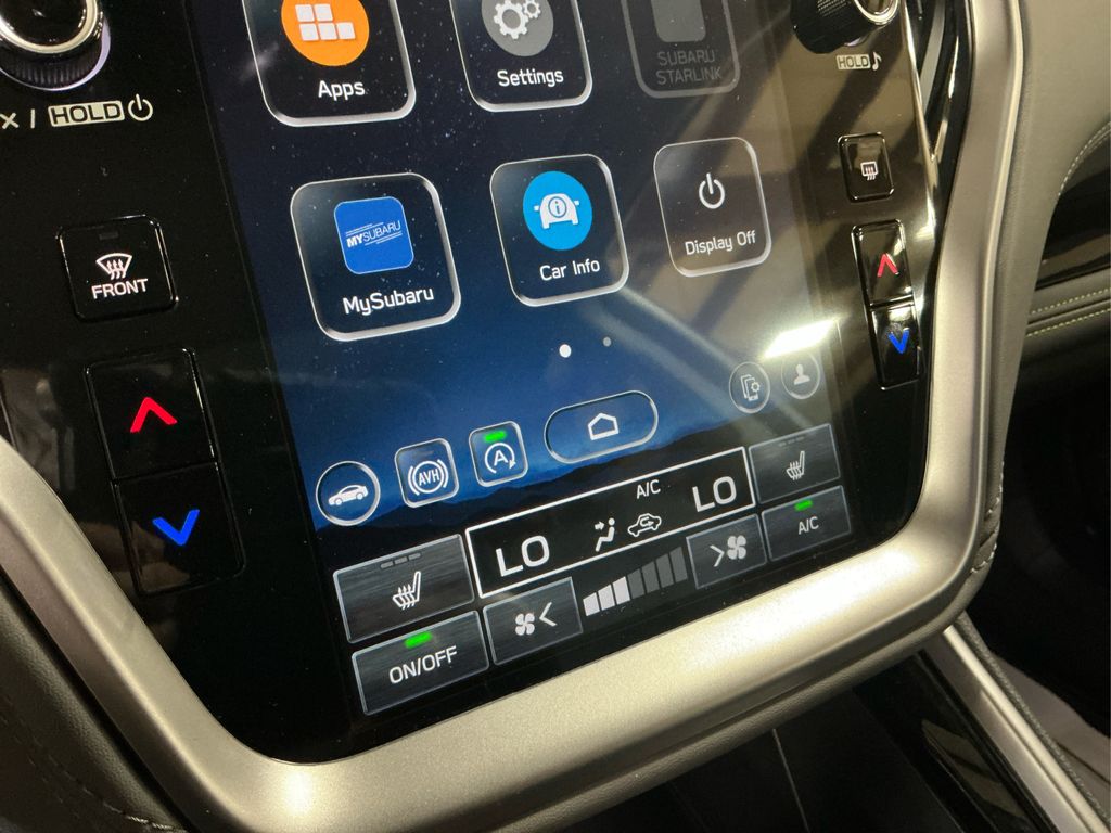 2024 Subaru Outback Onyx Edition photo 17