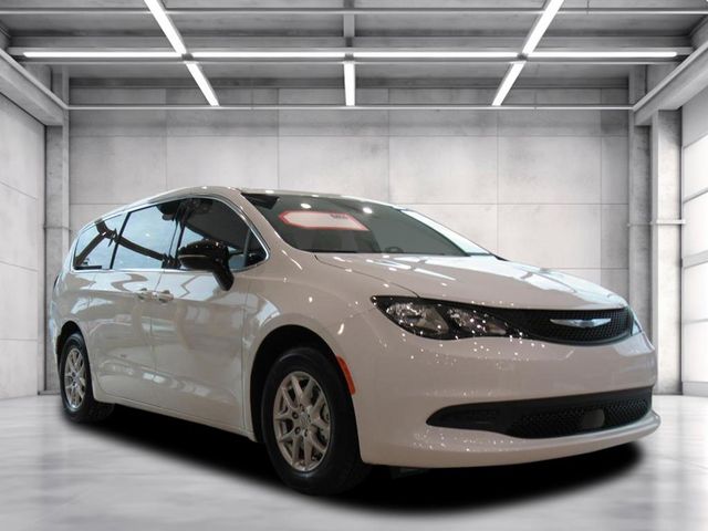 2026 Chrysler Voyager LX's photo