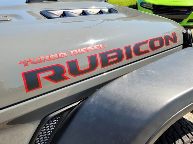 2021 Jeep Wrangler Unlimited Rubicon photo 14