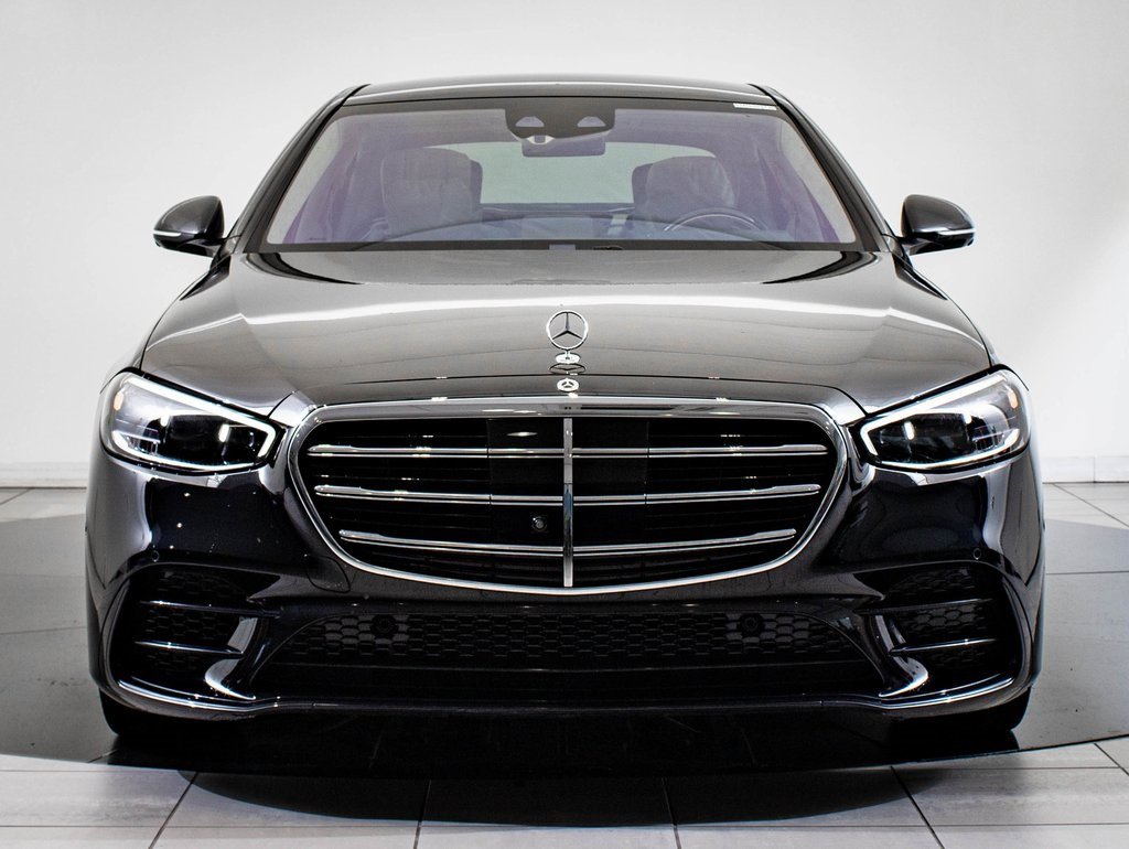 2022 Mercedes Benz S 580 4MATIC photo 2