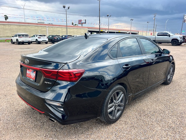 2020 Kia Forte GT-Line photo 2