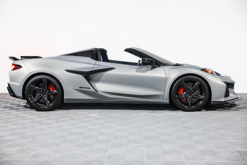 2023 Chevrolet Corvette Z06 photo 9