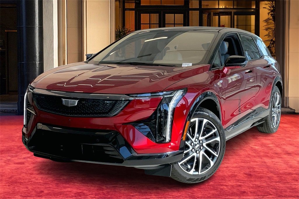 2026 Cadillac OPTIQ Premium Sport's photo