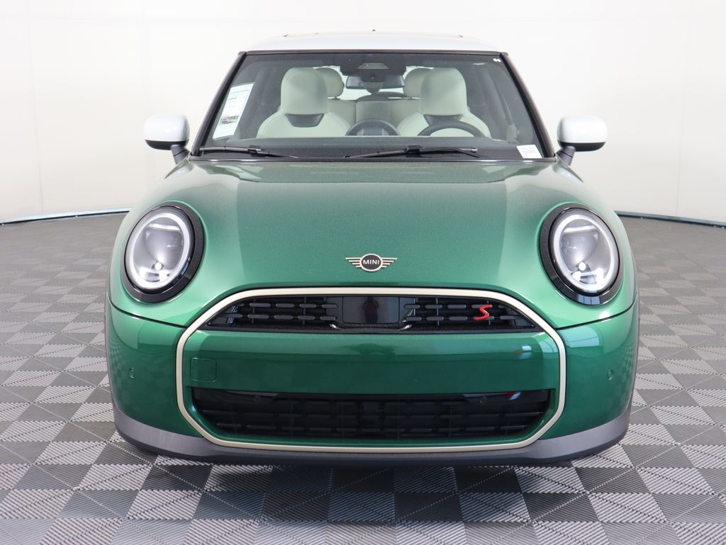 2025 Mini Cooper Signature photo 2