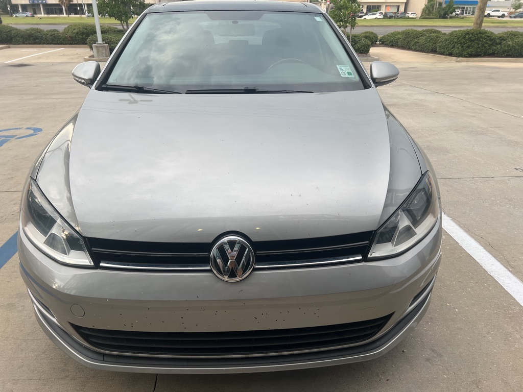 2016 Volkswagen Golf TSI S photo 2