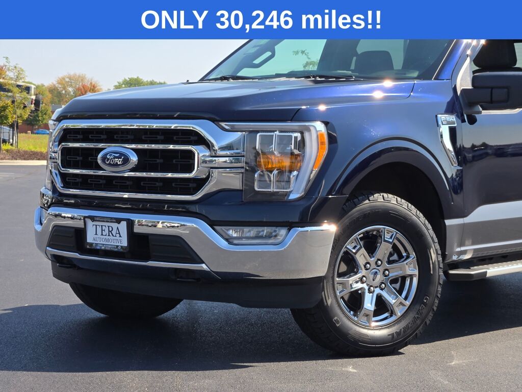 2022 Ford F-150 XLT photo 2