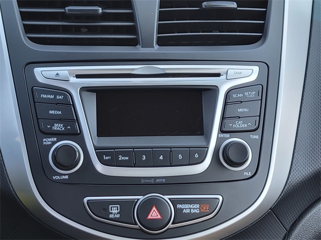 2014 Hyundai Accent GS photo 22
