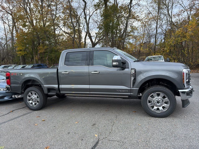 2026 Ford F-350 photo 2