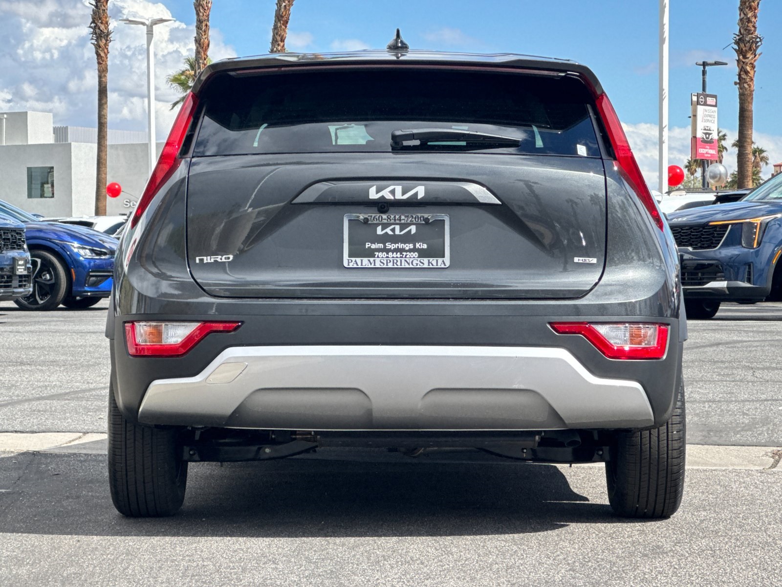 2025 Kia Niro LX photo 4