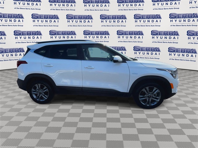 2023 Kia Seltos S photo 7