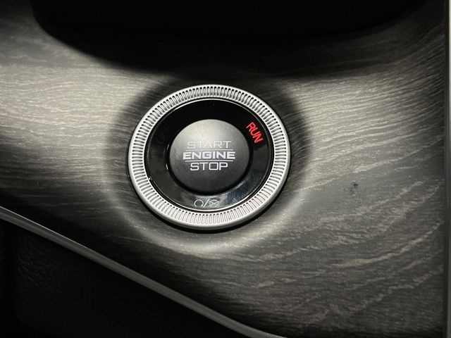 2025 Jeep Grand Cherokee Limited photo 21