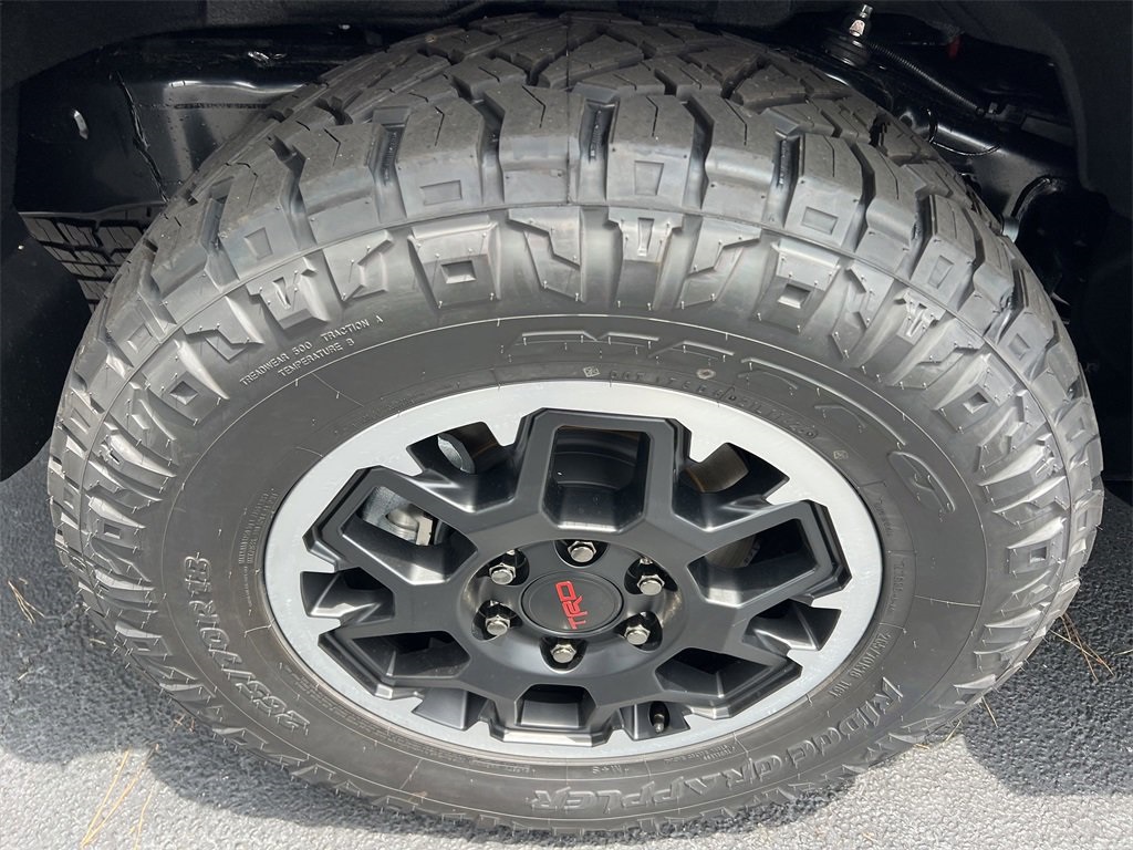 2025 Toyota 4Runner photo 17