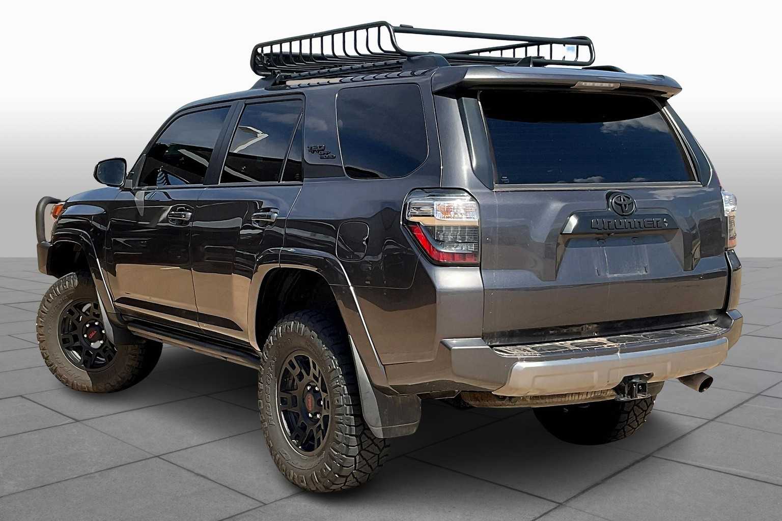 2023 Toyota 4Runner TRD Premium photo 10