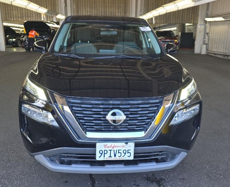 Used 2023 Nissan Rogue SV with VIN 5N1BT3BAXPC747231 for sale in Kansas City