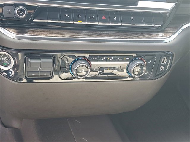 2024 Chevrolet Silverado 1500 RST photo 18