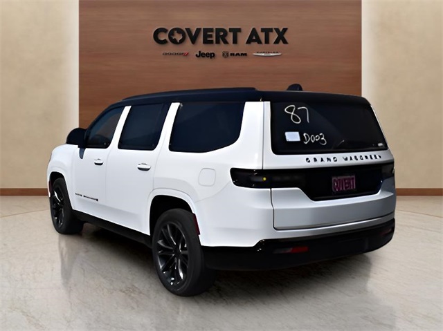 2025 Jeep Grand Wagoneer II photo 3
