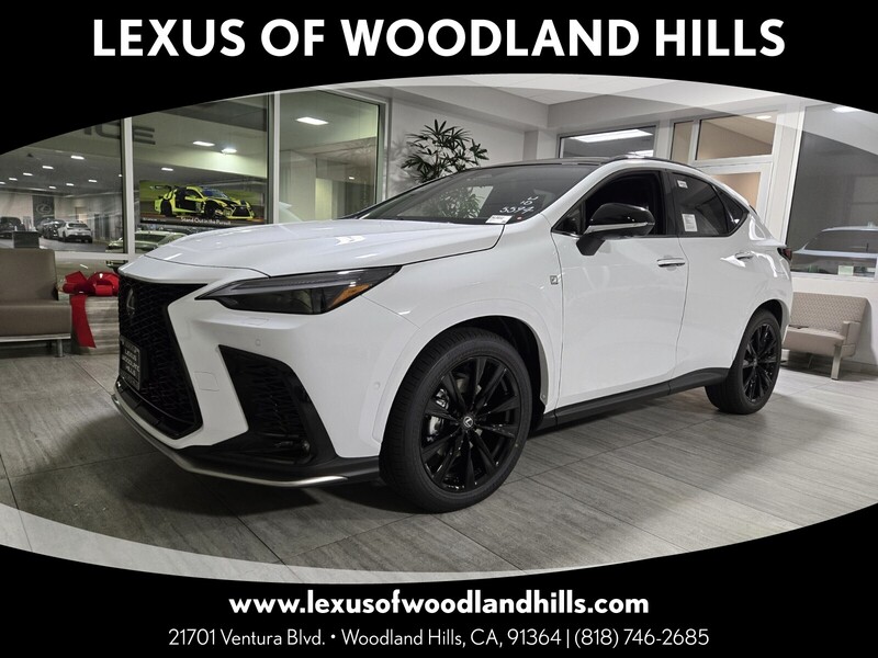 2026 Lexus NX PHEV 450h+'s photo