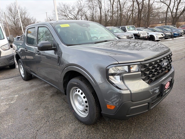 2025 Ford Maverick XL's photo