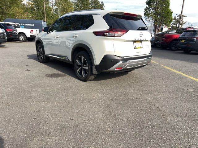 2023 Nissan Rogue Platinum photo 4