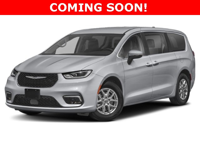 2024 Chrysler Pacifica Touring L's photo