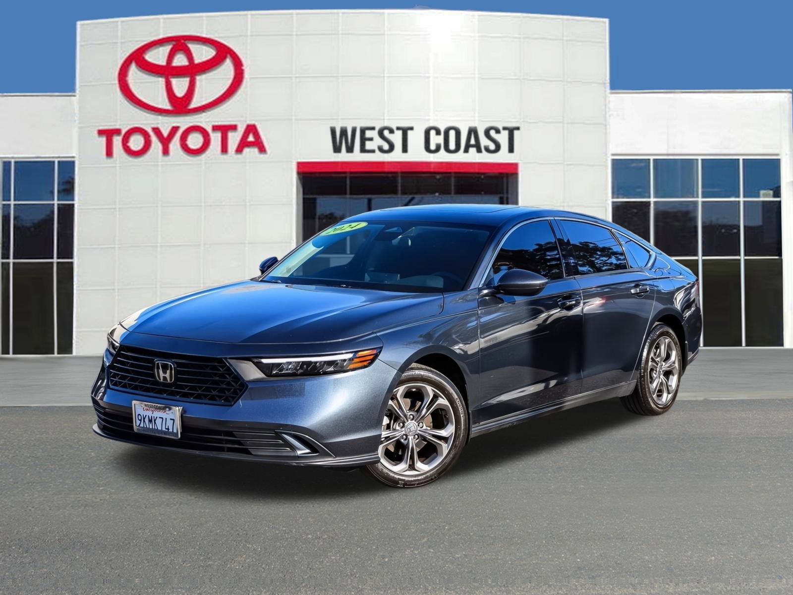 2024 Honda Accord EX's photo