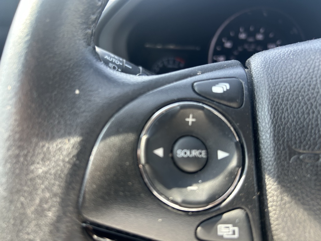 2021 Honda HR-V EX-L photo 17